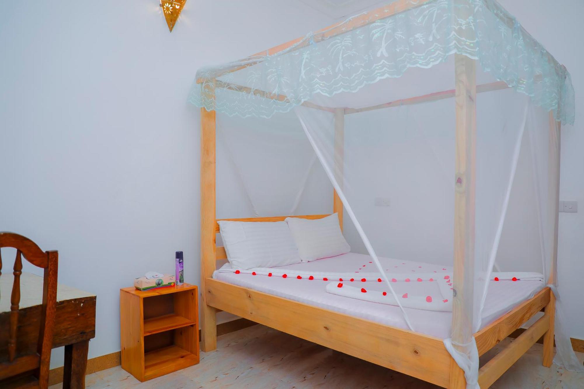 Bed and Breakfast Raha House Nungwi Exterior foto
